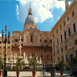 https://home-life-casa-vacanze-centro-storico.sicilyhotelsitaly.net